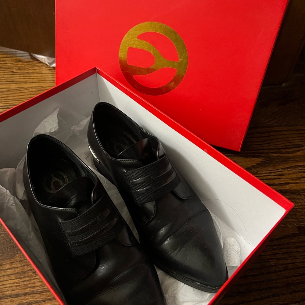 ESQUALO Black Calf Shoes in Red Box